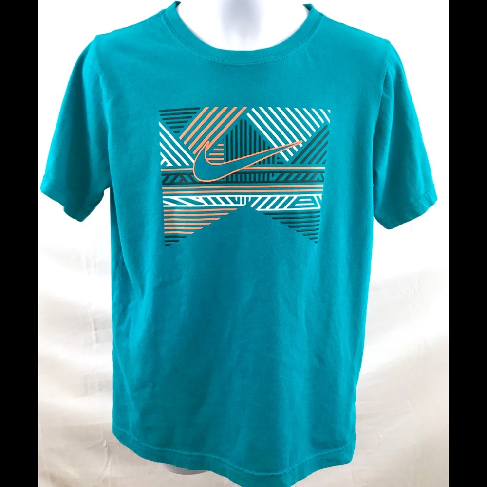 Nike unisex med.(10-12) teal graphic t shirt